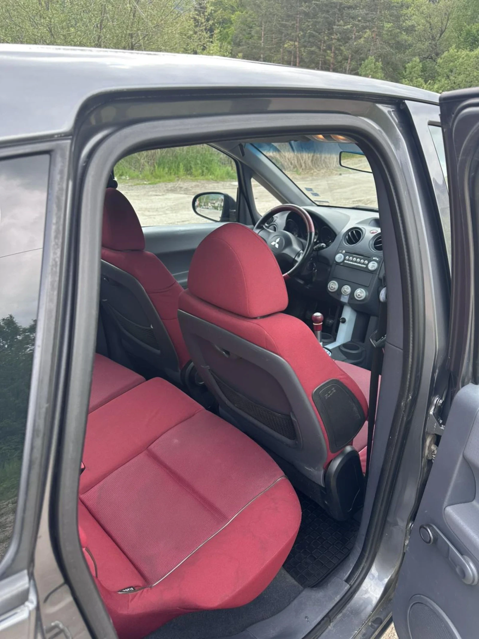 Mitsubishi Colt 1.3 i/ GAS - изображение 7
