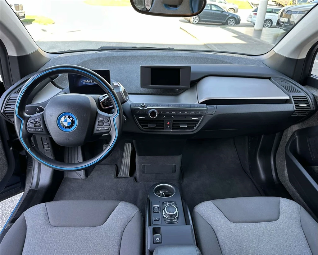 BMW i3 120Ah - изображение 7
