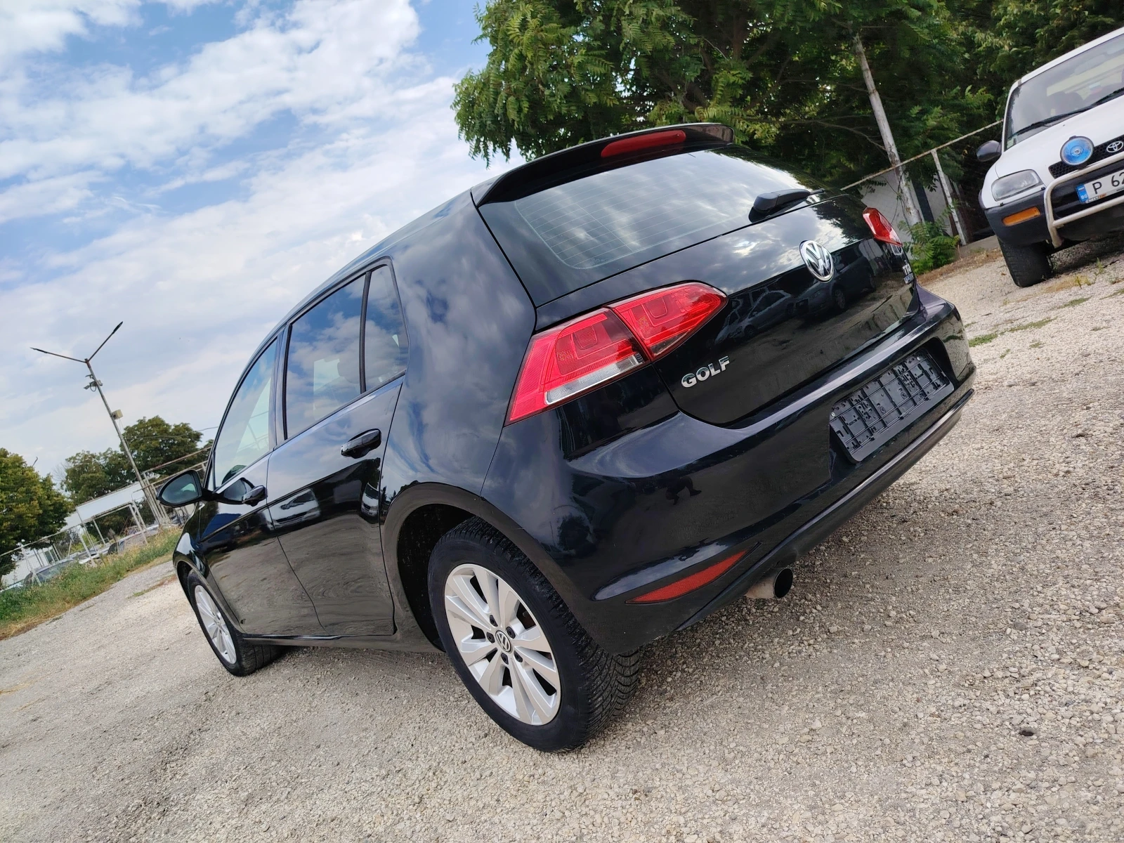 VW Golf 1.6 TDI 105кс. - изображение 8