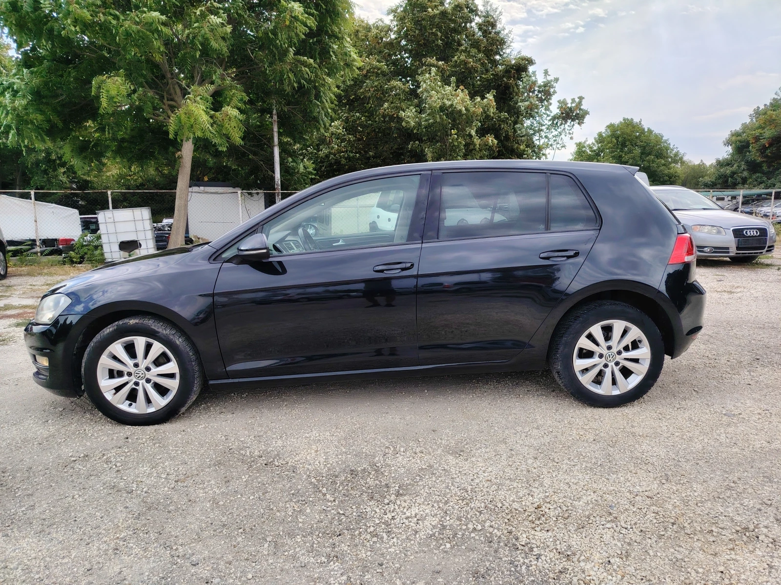 VW Golf 1.6 TDI 105кс. - изображение 4