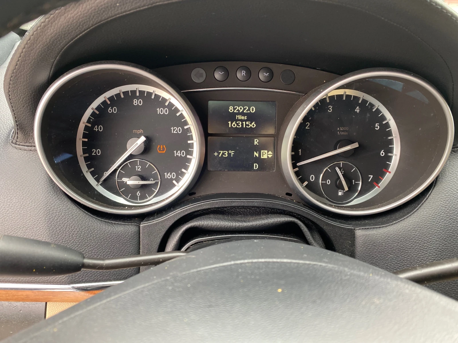 Mercedes-Benz GL 550 AMG GRAND EDITION , снимка 15 - Автомобили и джипове - 52022434