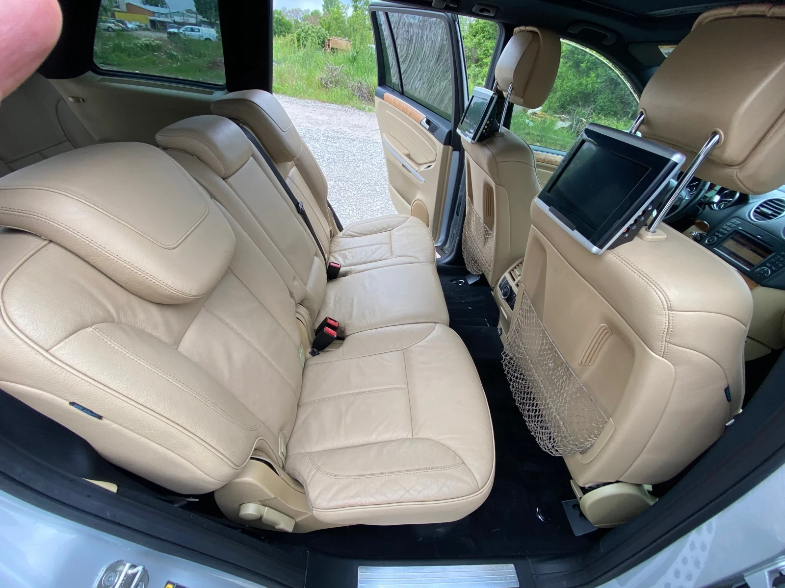 Mercedes-Benz GL 550 AMG GRAND EDITION , снимка 13 - Автомобили и джипове - 52022434