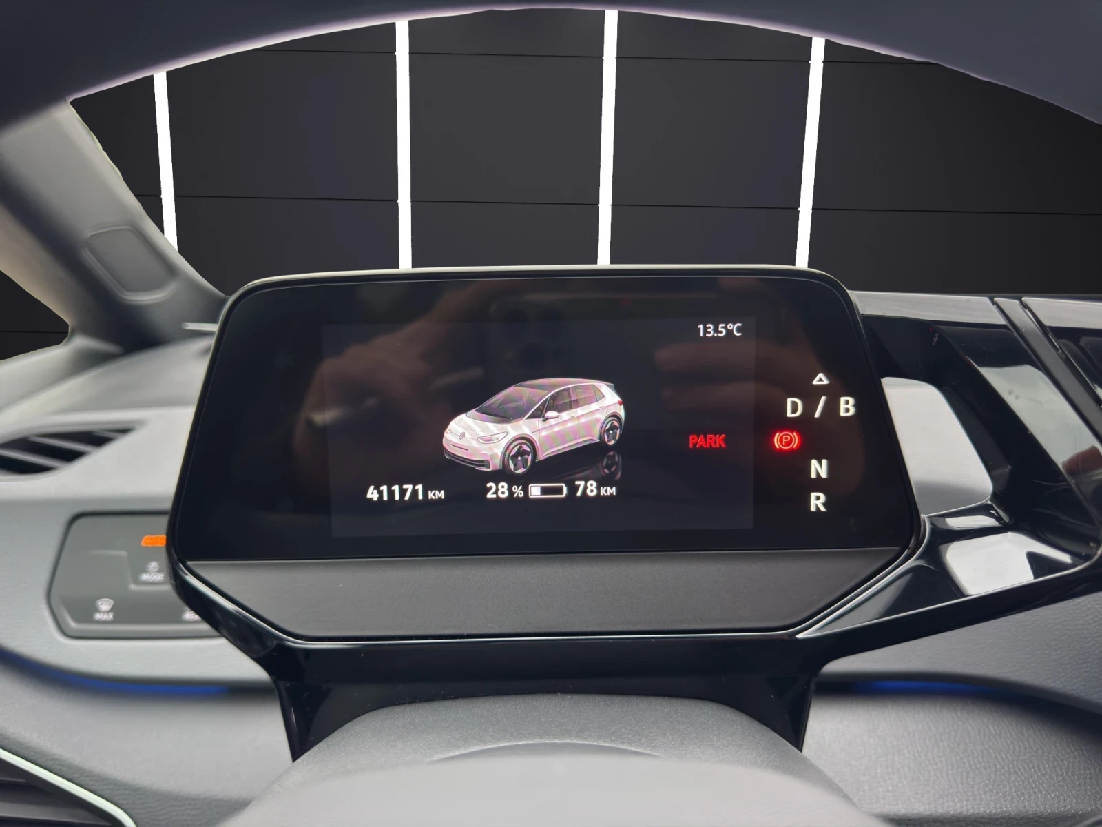 VW ID.3 PRO PERFORMANCE* LED* CARPLAY* NAVI | Mobile.bg   11