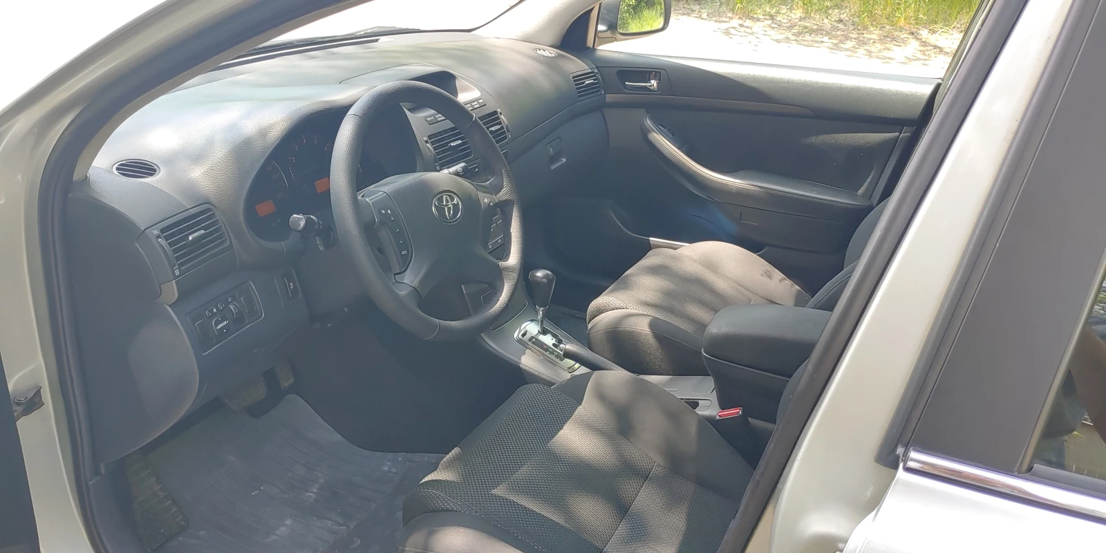 Toyota Avensis 1.8i Automatic | Mobile.bg   2