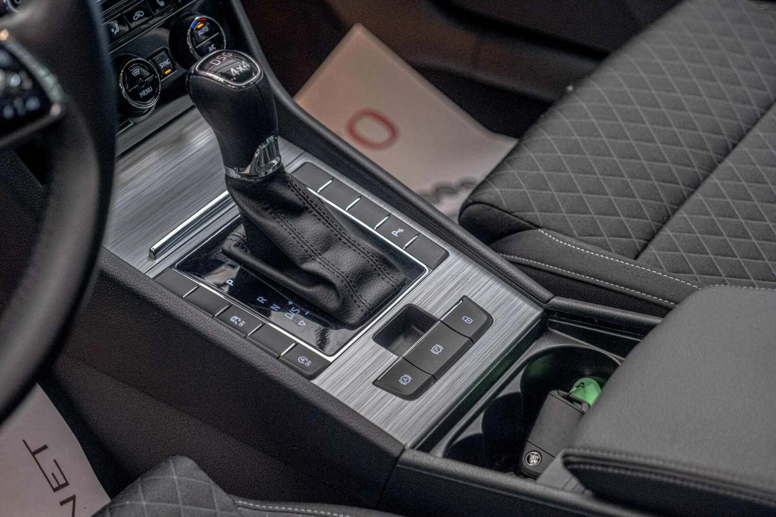 Skoda Superb 2.0TDI/4X4/AirCare///Ambition | Mobile.bg   11