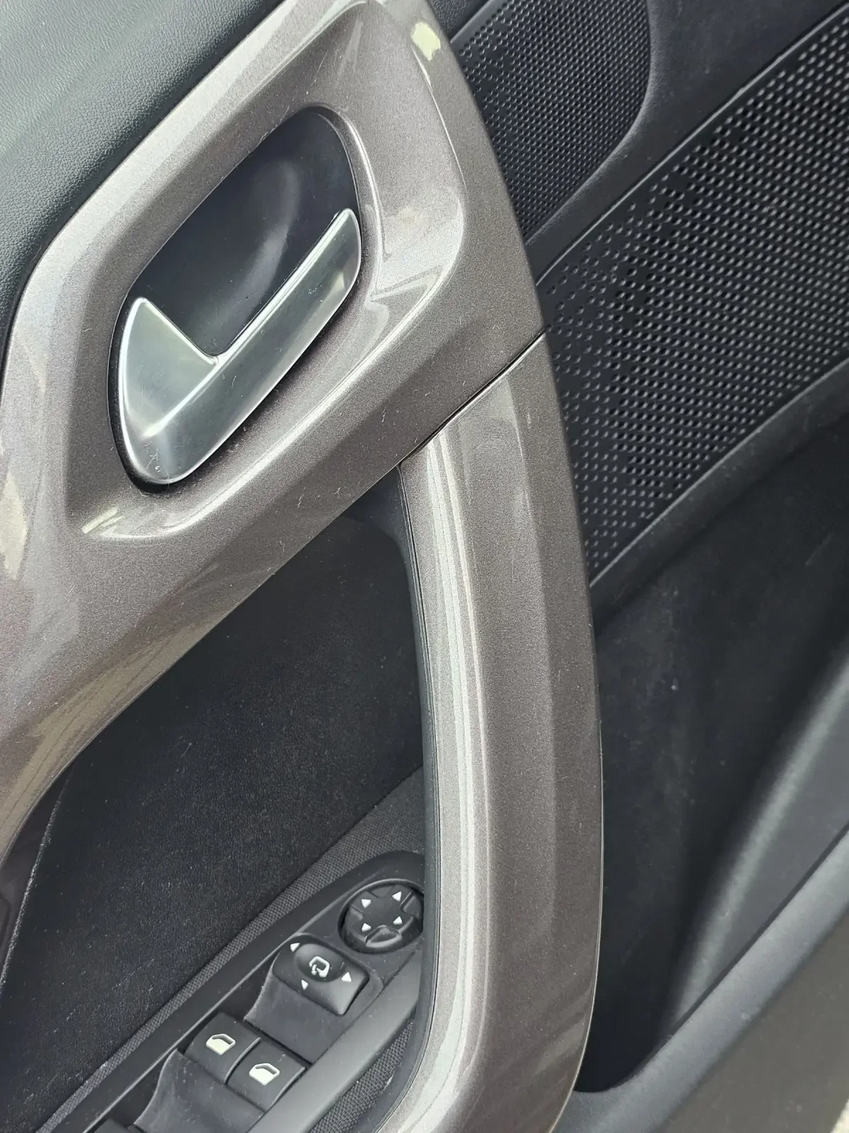 Peugeot 2008 1.6hdi /  /  / | Mobile.bg   14