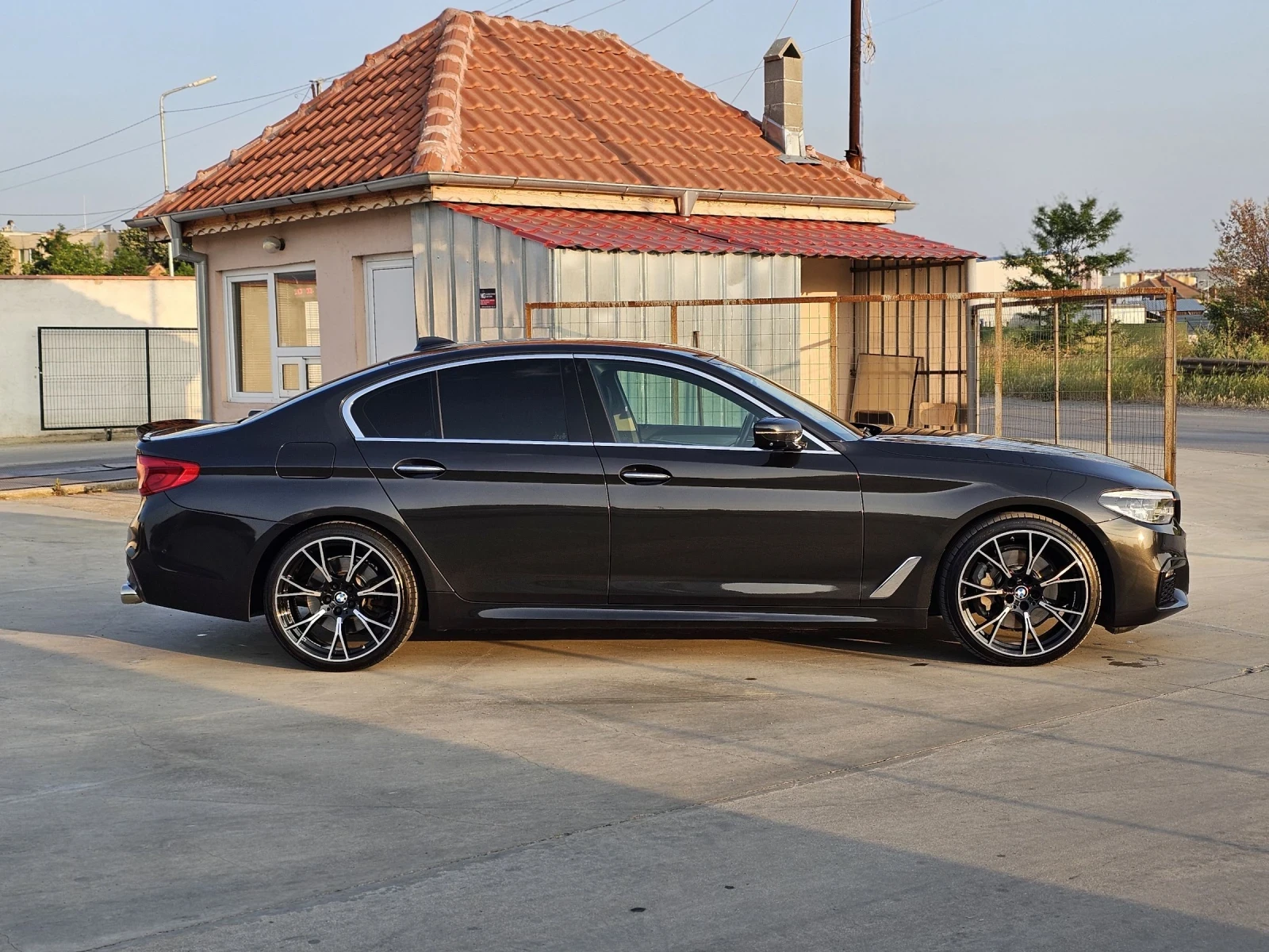 BMW 530 G30 -B57, снимка 17 - Автомобили и джипове - 53652494