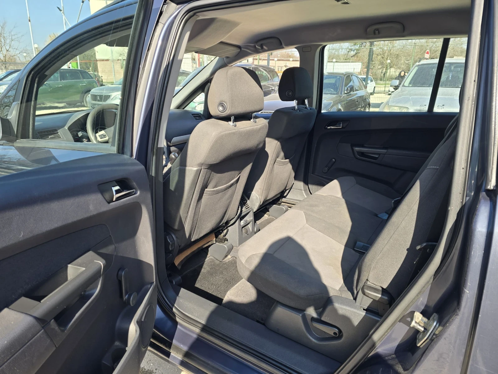 Opel Zafira 1.6i 116�.�  | Mobile.bg � ����������� 12