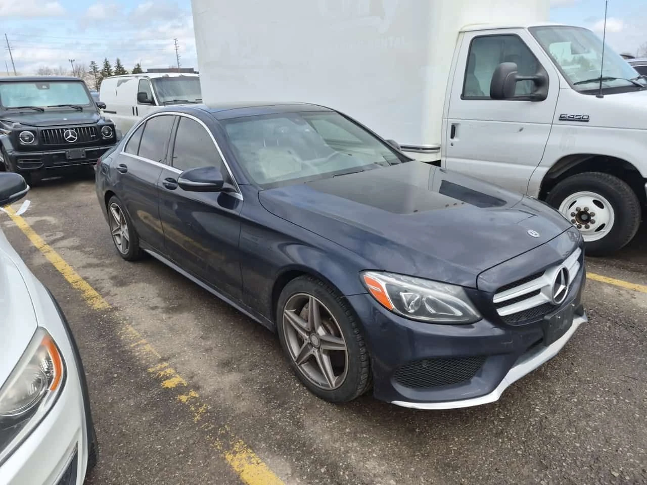 Mercedes-Benz C 300 * CARFAX * ПАНОРАМА * ПОДГРЕВИ * 2 КЛЮЧА, снимка 2 - Автомобили и джипове - 54190201
