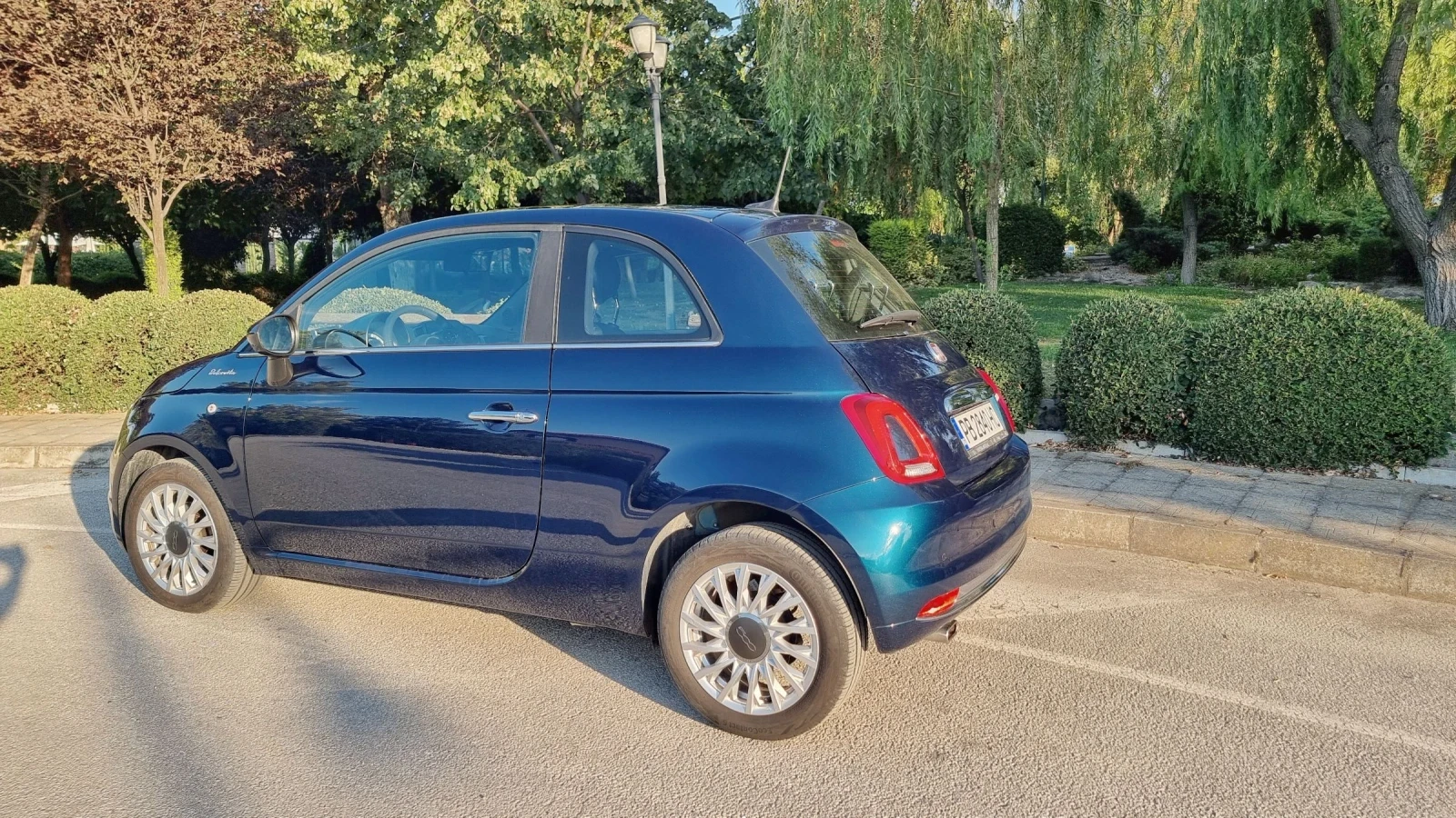 Fiat 500 1.0 Mild Hybrid Dolce Vita, снимка 3 - Автомобили и джипове - 54362118
