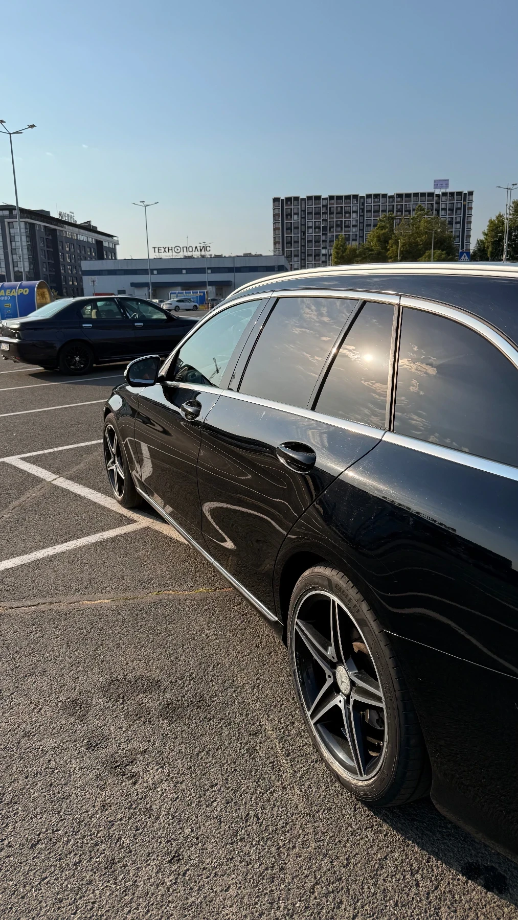 Mercedes-Benz C 250 AMG Line, снимка 3 - Автомобили и джипове - 54394996