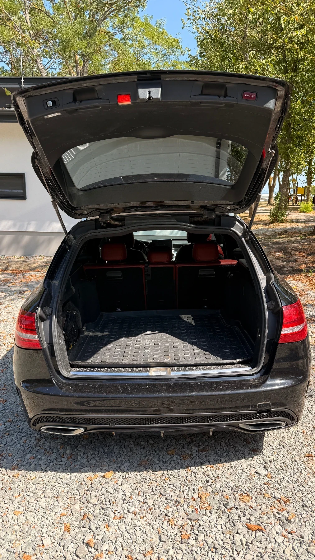 Mercedes-Benz C 250 AMG Line, снимка 4 - Автомобили и джипове - 54394996