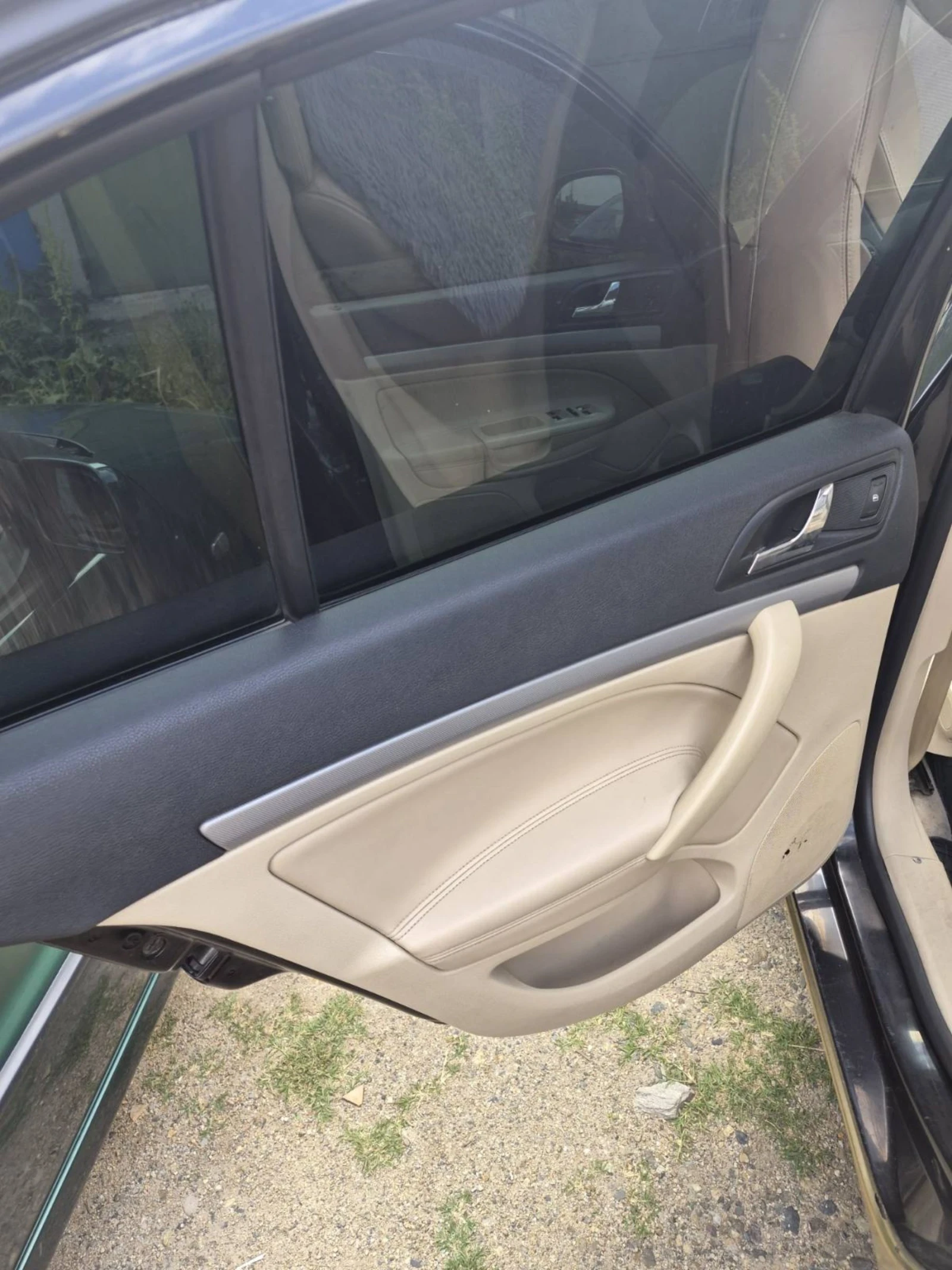 Skoda Octavia 1.9 TDI, снимка 10 - Автомобили и джипове - 54634377