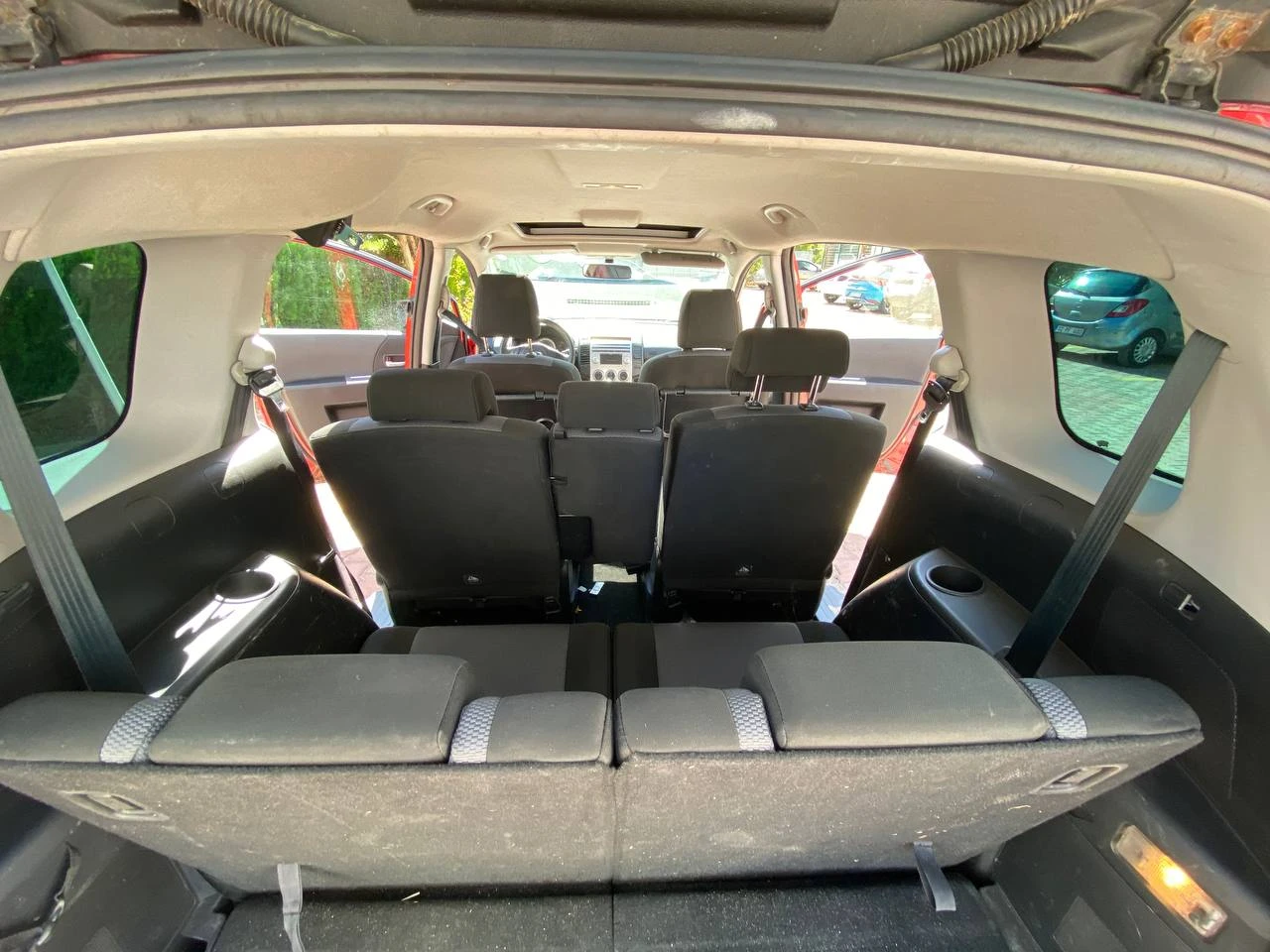 Mazda 5, снимка 14 - Автомобили и джипове - 54868813