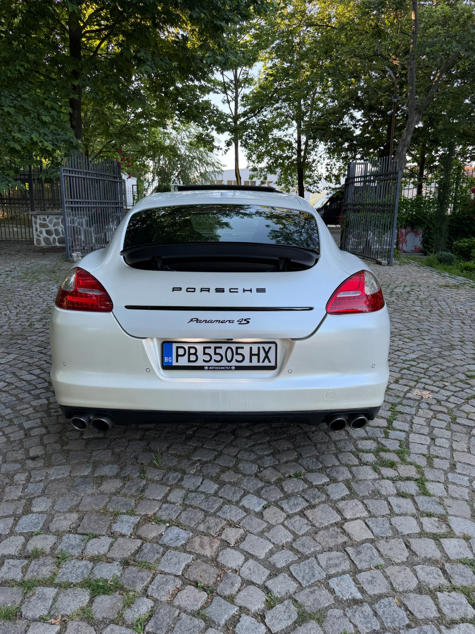 Porsche Panamera, снимка 6 - Автомобили и джипове - 54921939