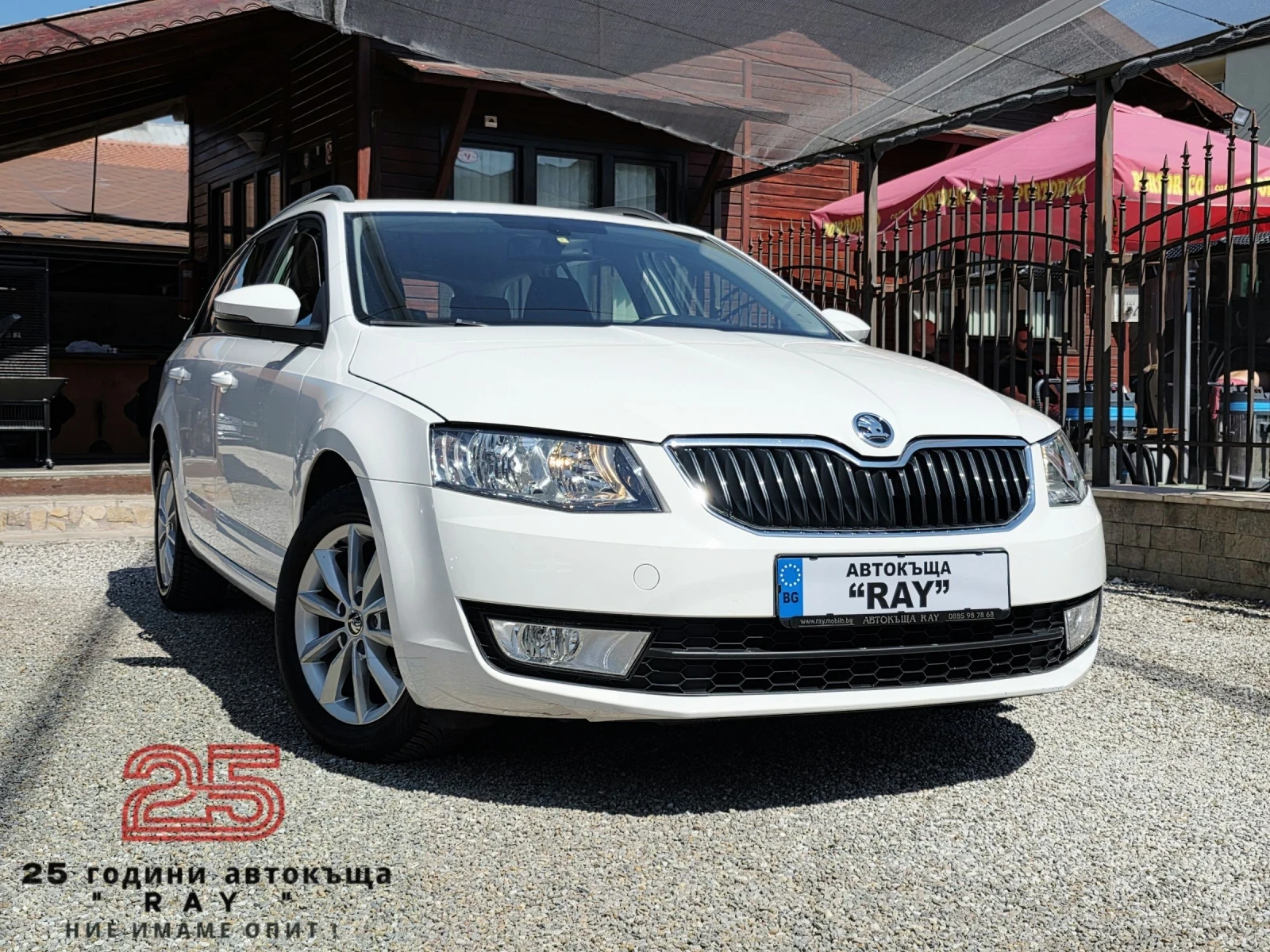 Skoda Octavia 1.6TDI/НАВИГАЦИЯ/РЕАЛНИ КИЛОМЕТРИ/ОБСЛУЖЕН/