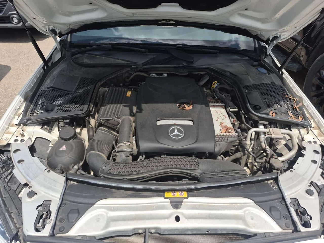 Mercedes-Benz C 300 * CARFAX * БЕЗ ПЪРВОНАЧАЛНА ВНОСКА, снимка 17 - Автомобили и джипове - 55180353