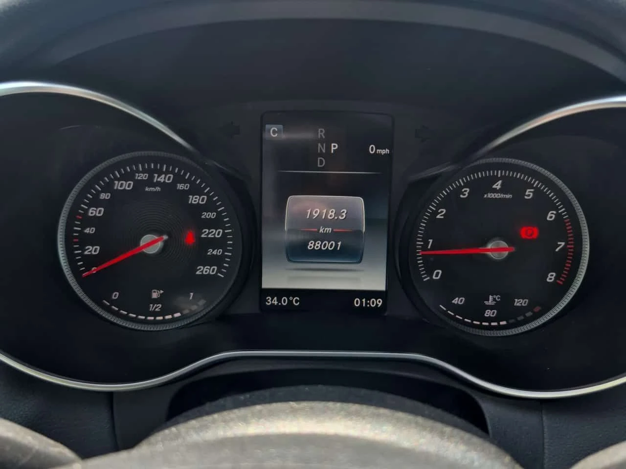 Mercedes-Benz C 300 * CARFAX * БЕЗ ПЪРВОНАЧАЛНА ВНОСКА, снимка 9 - Автомобили и джипове - 55180353
