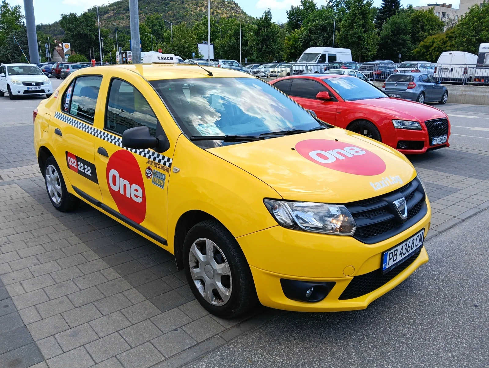 Dacia Logan, снимка 3 - Автомобили и джипове - 55183886