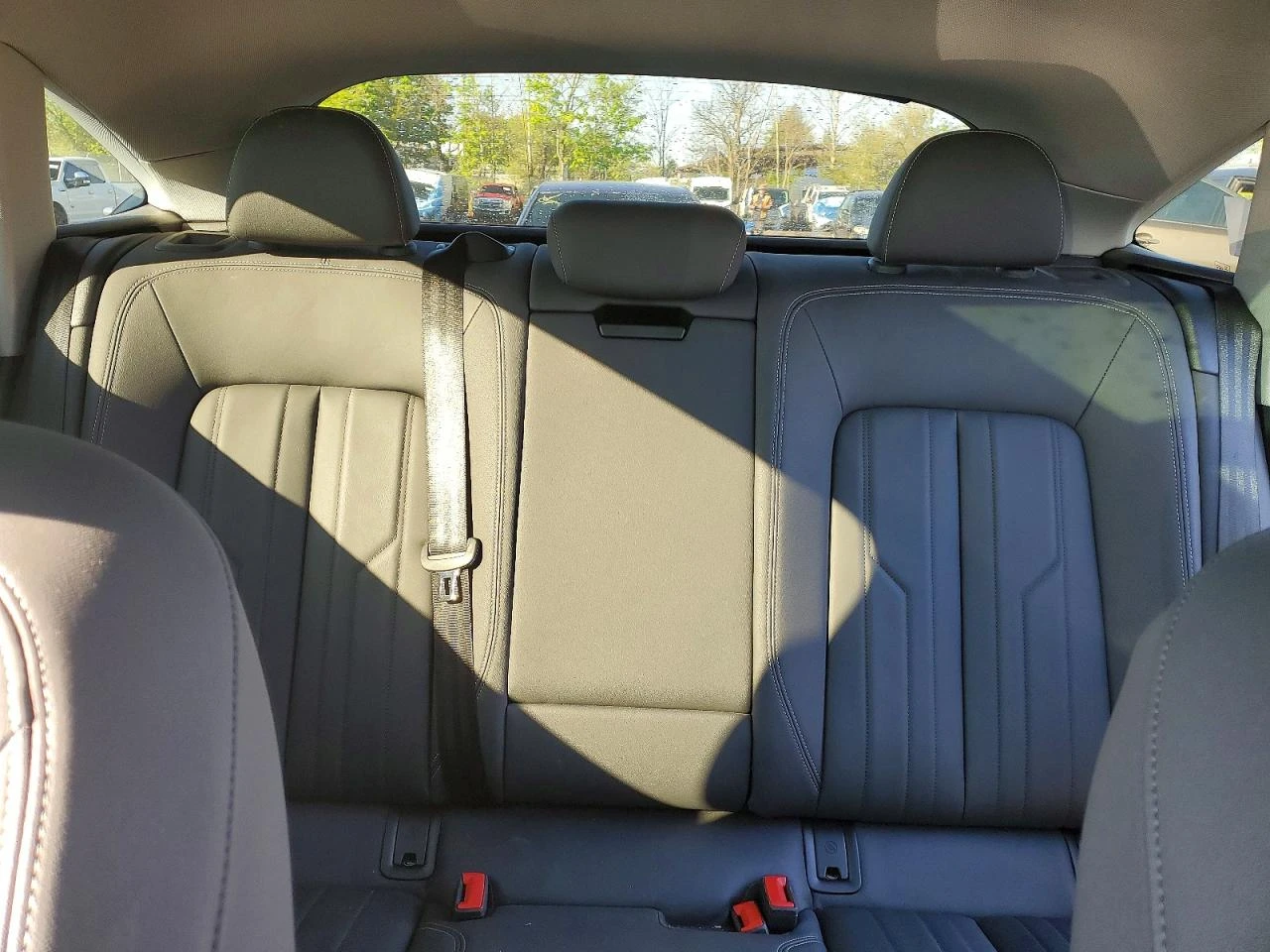 Audi E-Tron Sportback Premium, снимка 10 - Автомобили и джипове - 55240895