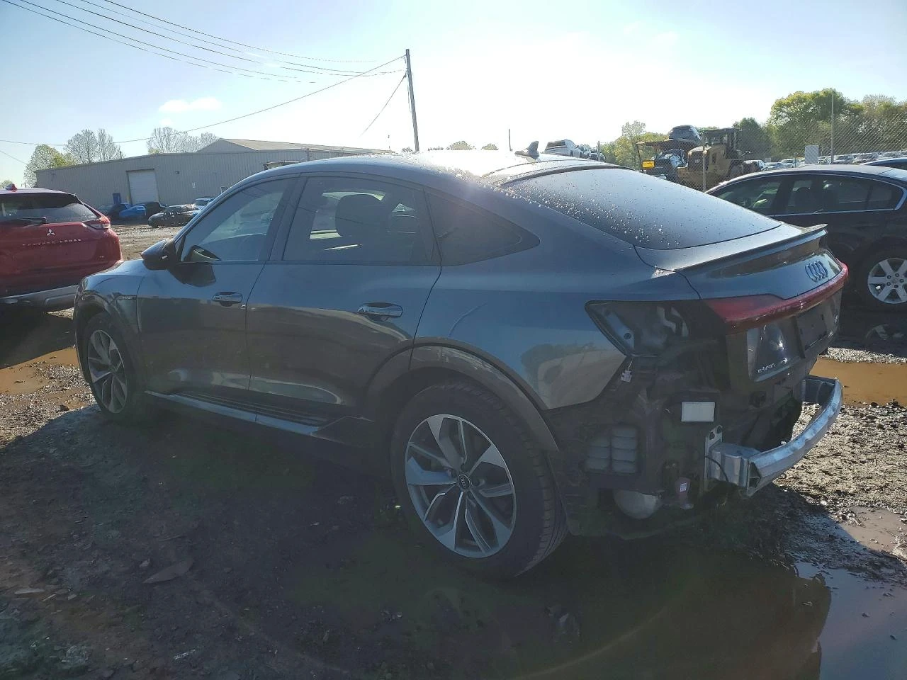 Audi E-Tron Sportback Premium, снимка 2 - Автомобили и джипове - 55240895