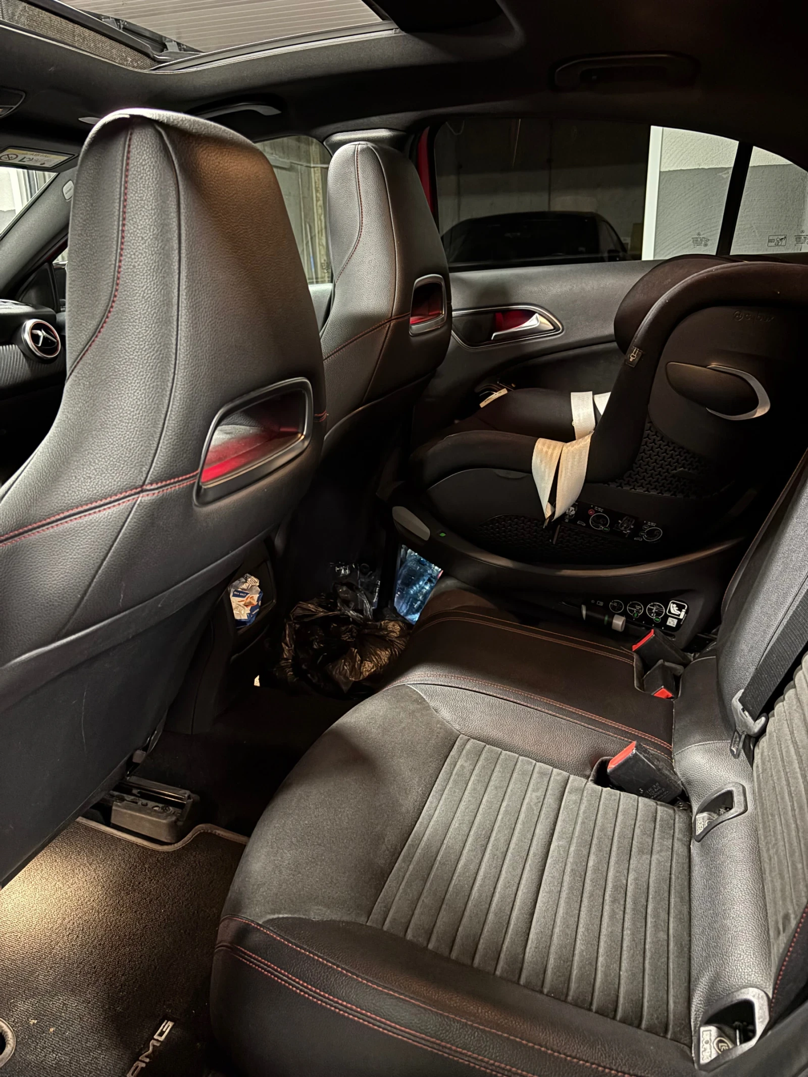 Mercedes-Benz A 200 AMG pack, снимка 10 - Автомобили и джипове - 55396885