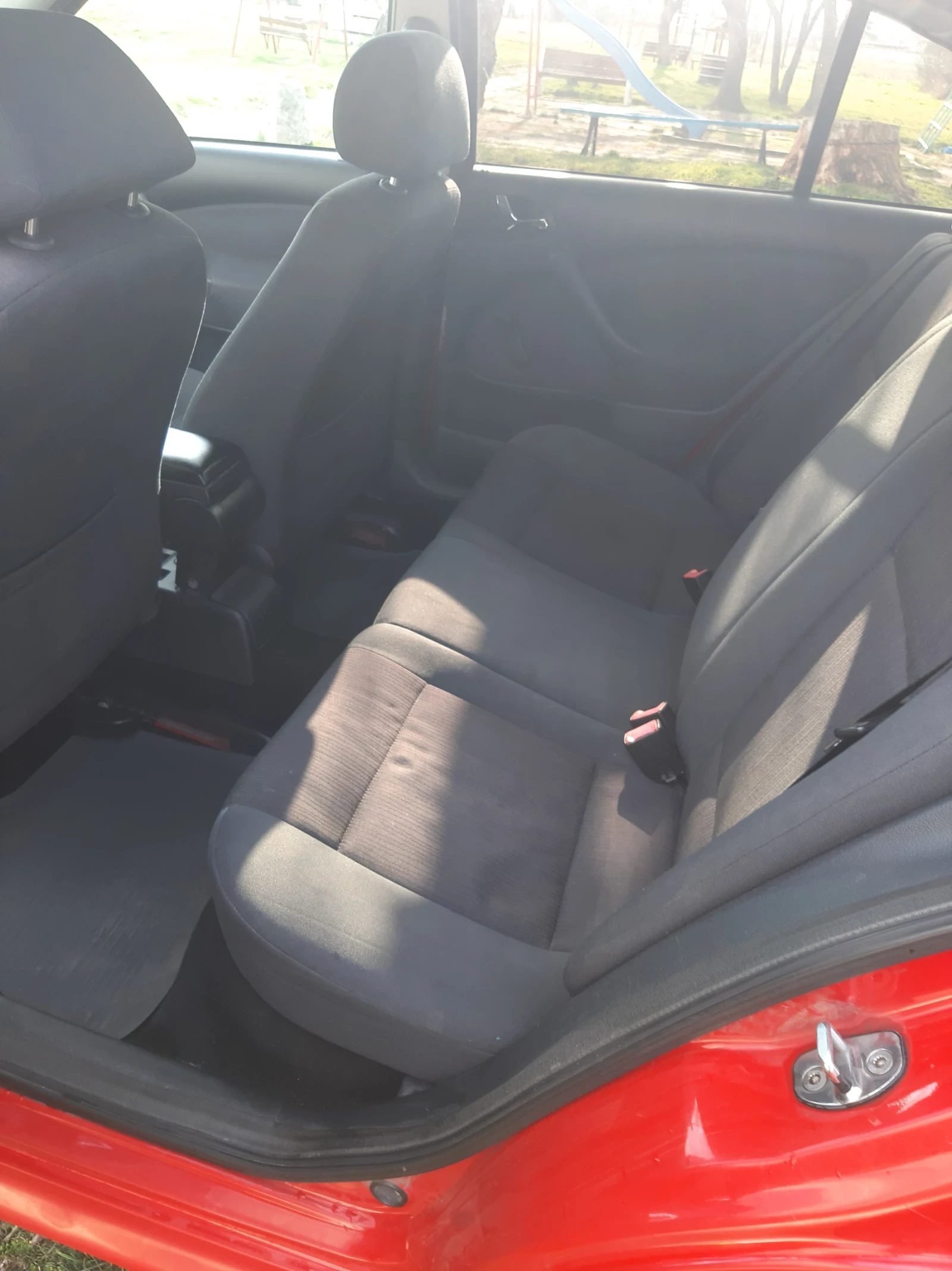 Skoda Octavia 1, 6, снимка 6 - Автомобили и джипове - 55482571