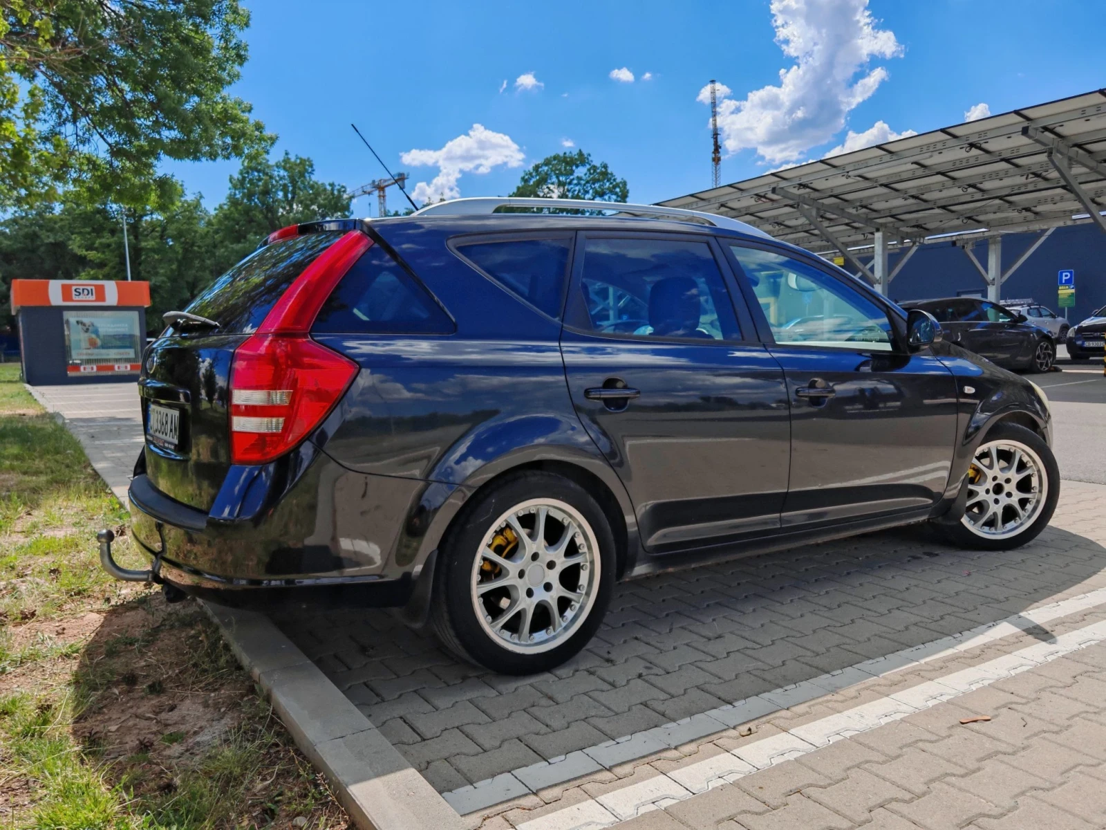 Kia Ceed 2.0 CRDI, снимка 5 - Автомобили и джипове - 56228334