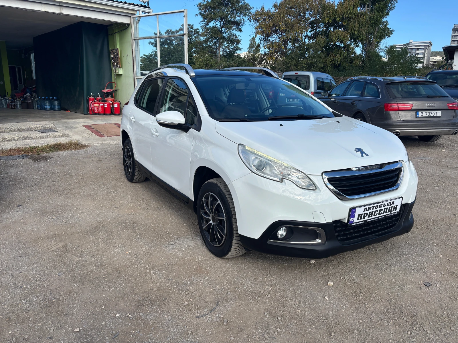 Peugeot 2008 1.2 БЕНЗИН / ПАНОРАМА, снимка 3 - Автомобили и джипове - 56335170