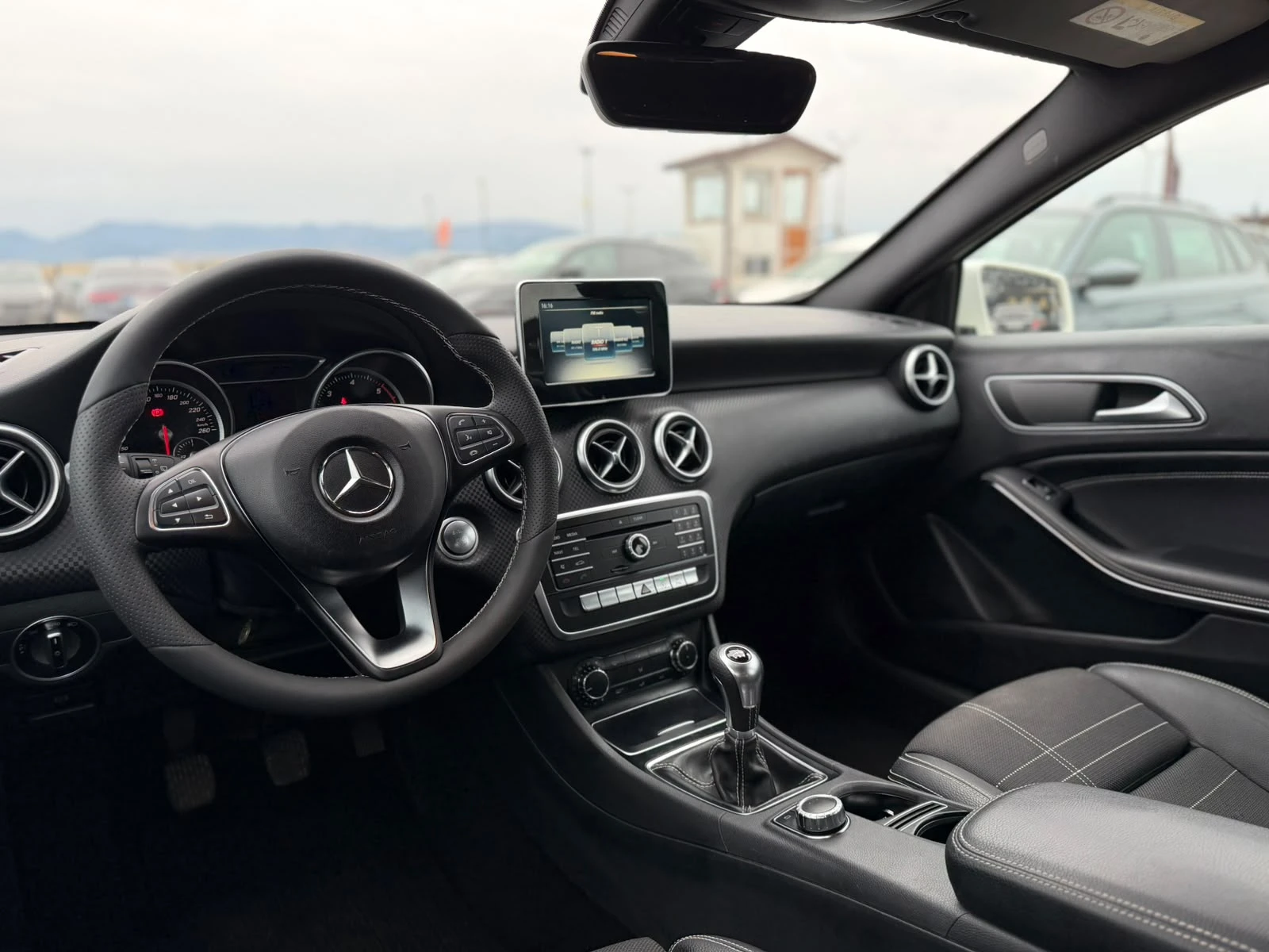 Mercedes-Benz A 180 / 1.5D / EURO 6 / PREMIUM / | Mobile.bg � ����������� 9