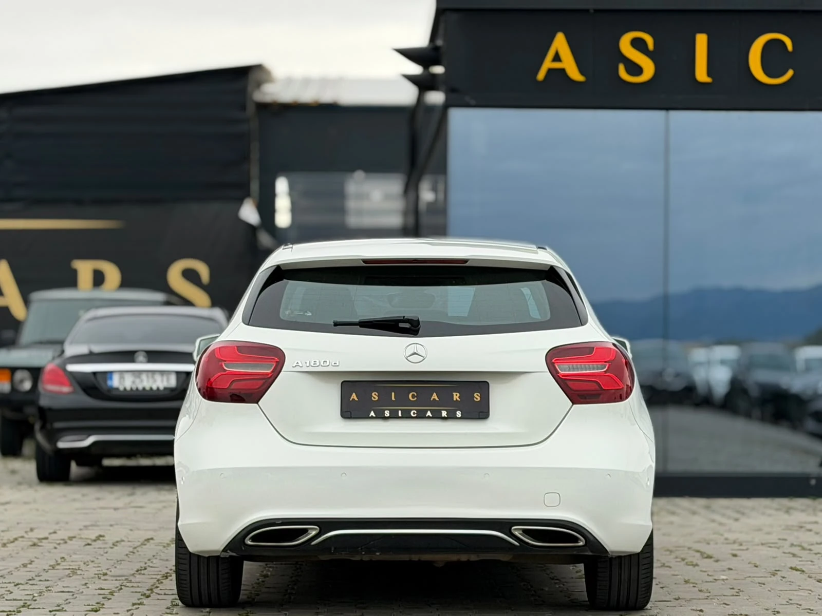Mercedes-Benz A 180 / 1.5D / EURO 6 / PREMIUM / | Mobile.bg � ����������� 4