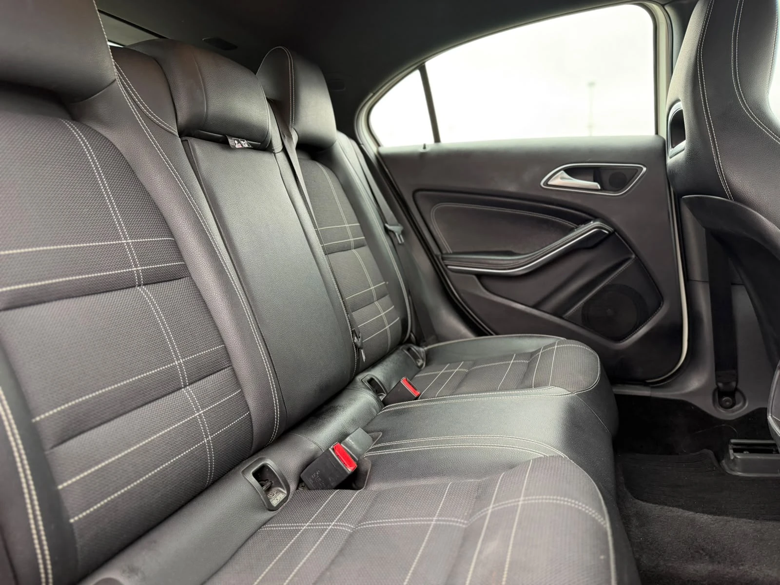 Mercedes-Benz A 180 / 1.5D / EURO 6 / PREMIUM / | Mobile.bg � ����������� 12