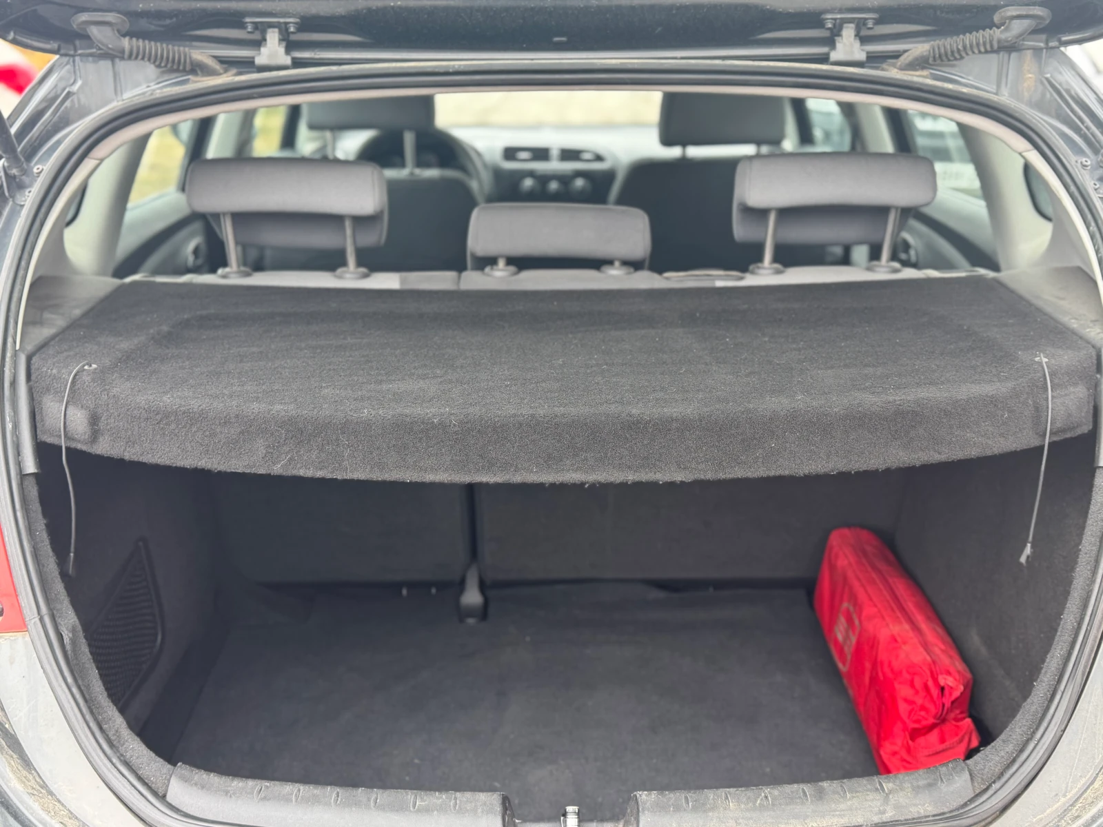 Seat Leon, снимка 6 - Автомобили и джипове - 56680826