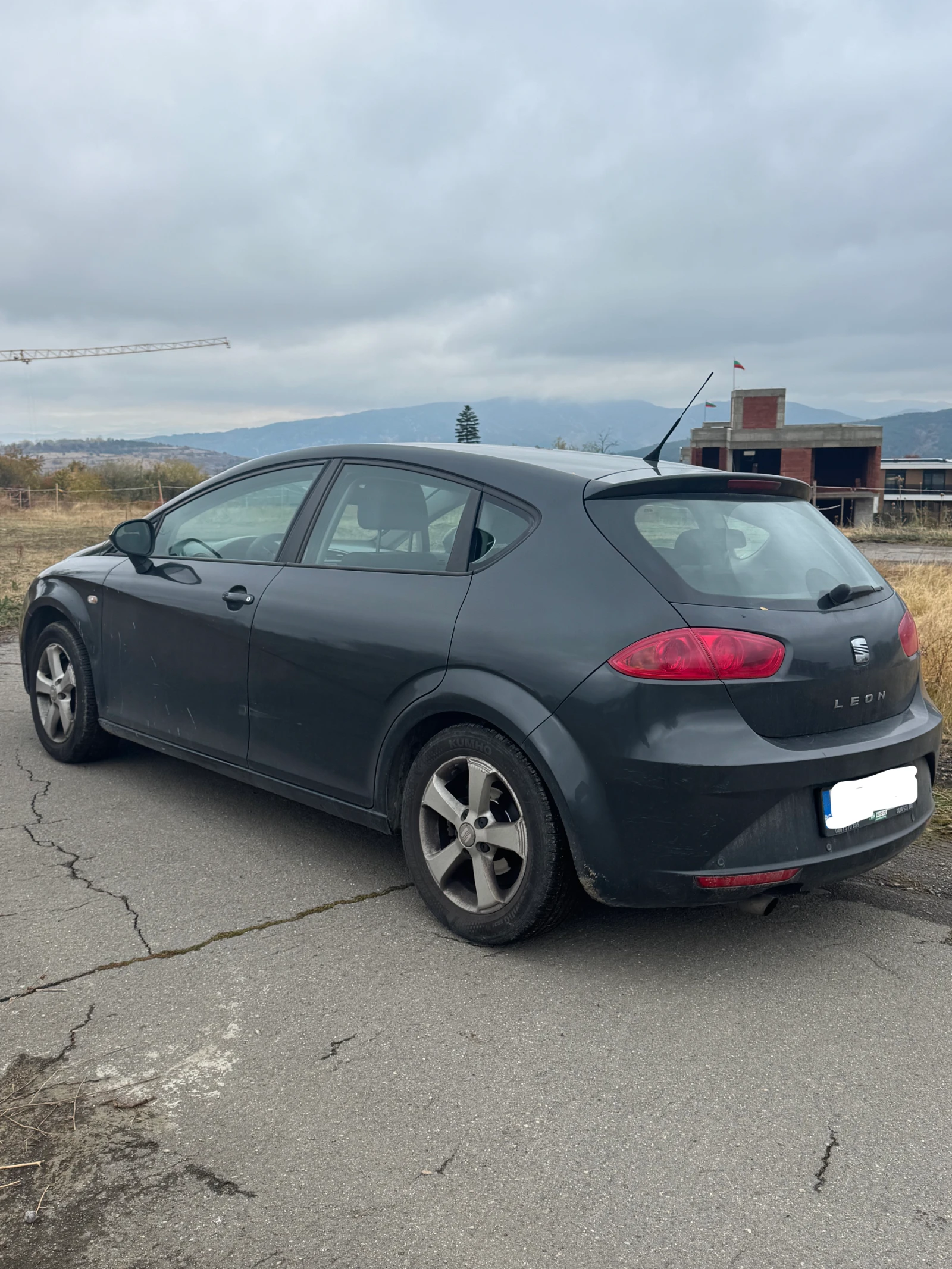 Seat Leon, снимка 3 - Автомобили и джипове - 56680826
