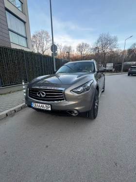 Infiniti QX70, снимка 1