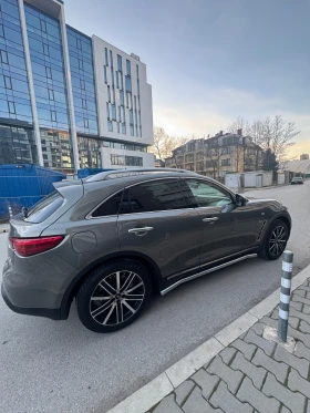 Infiniti QX70, снимка 5