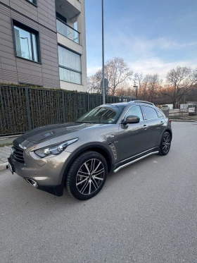 Infiniti QX70 - 13000 € / 25425.79 лв. - 67933193 2