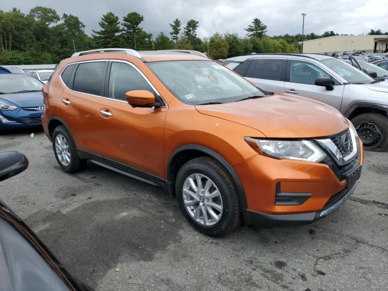 Nissan Rogue S 4X4, снимка 4 - Автомобили и джипове - 48287012