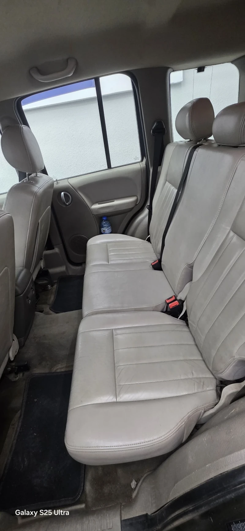 Jeep Cherokee Liberty kj, снимка 10 - Автомобили и джипове - 52517700