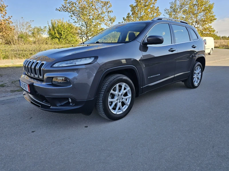 Jeep Cherokee LONGITUDE 4x4 2.0-MJet 6ск. - 21500 лв. / 10992.78 € - 62393039 1