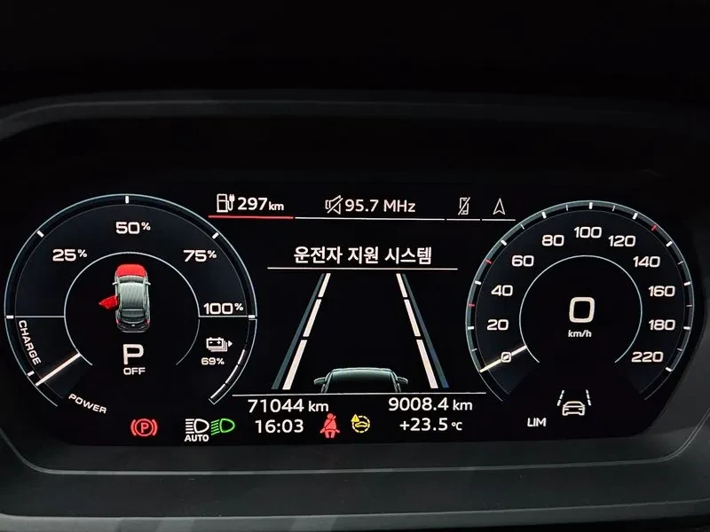 Audi Q4 40 Premium - ���� 30% ����� | Mobile.bg � ����������� 8