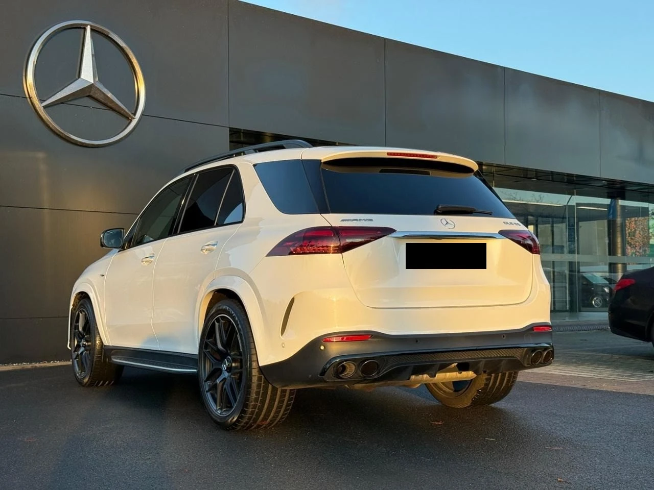 Mercedes-Benz GLE 53 4MATIC AMG AIRMATIC NIGHT BURMESTER PANORAMA - изображение 3