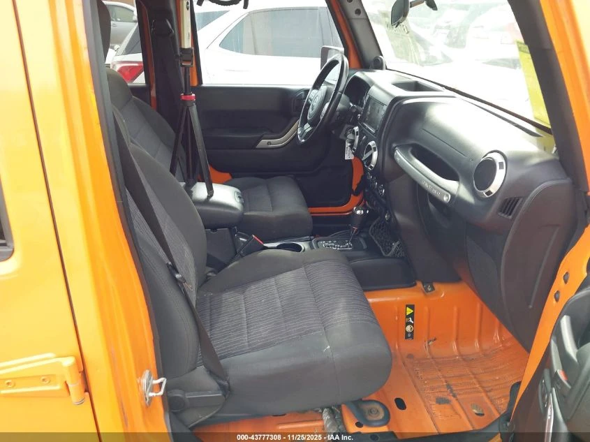 Jeep Avenger 3.6L V-6 DOHC, VVT, 285HP 4X4 Drive | Mobile.bg � ����������� 11