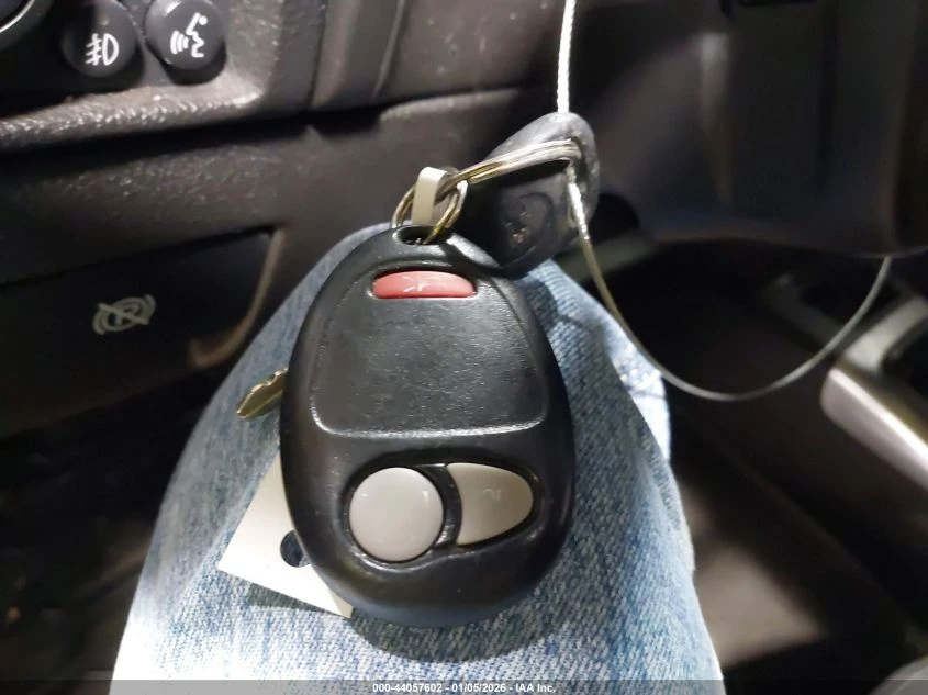 Hummer H3 3.7L I-5 DOHC, VVT, 242HP 4X4 Drive - изображение 3