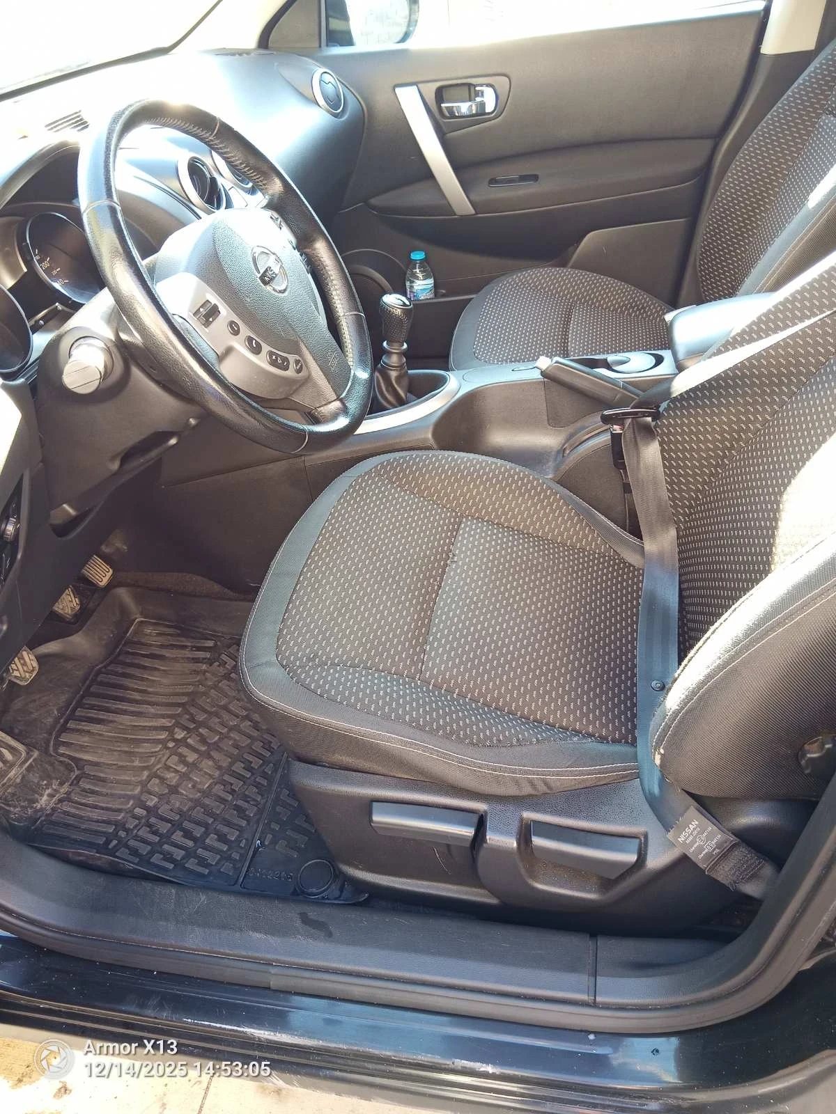 Nissan Qashqai, снимка 6 - Автомобили и джипове - 53877397