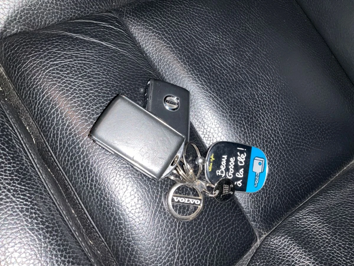 Volvo XC60 D5/Inscription/AWD/235кс/Панорама, снимка 7 - Автомобили и джипове - 53894589