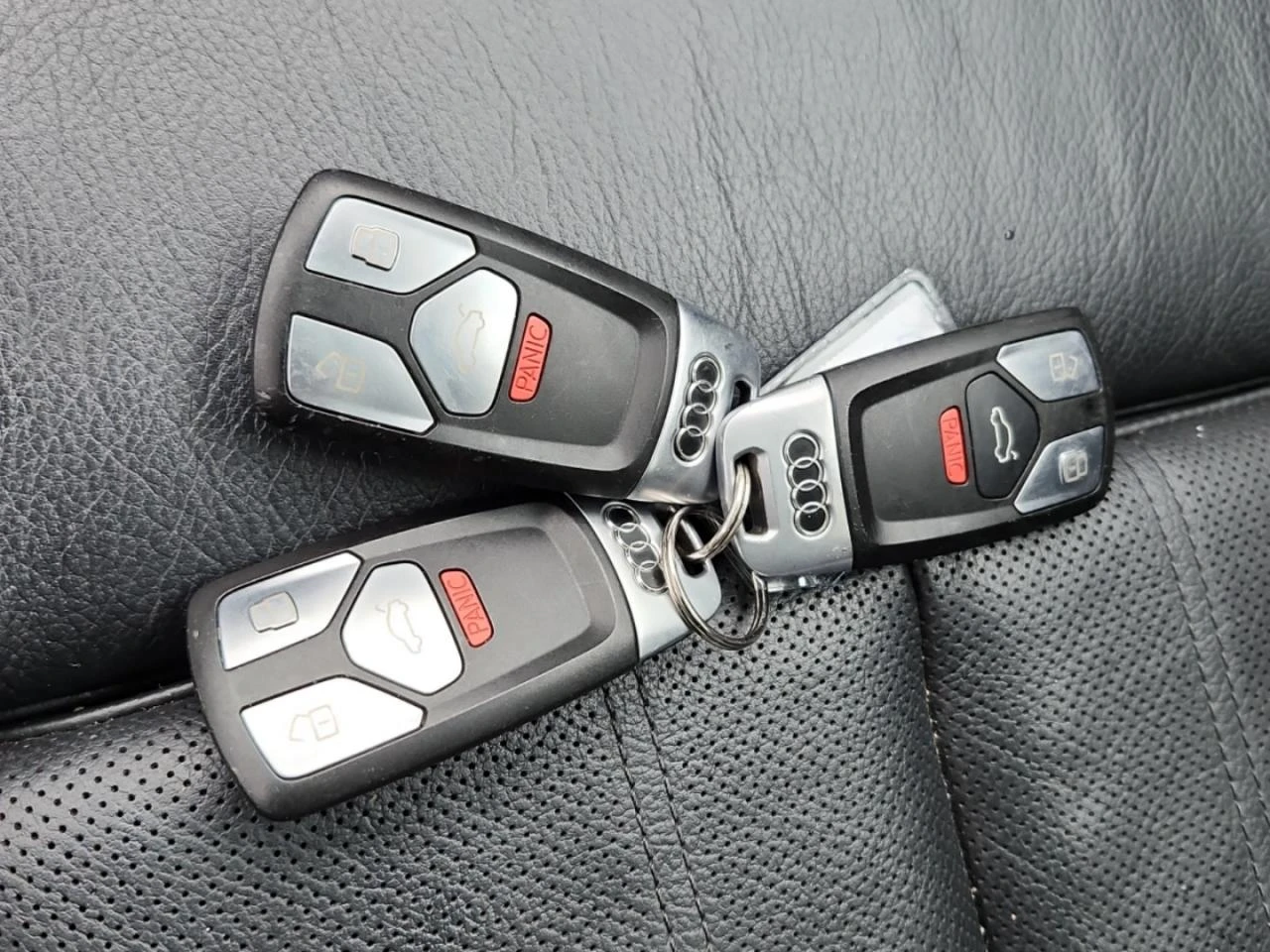 Audi Q5, снимка 9 - Автомобили и джипове - 54416405