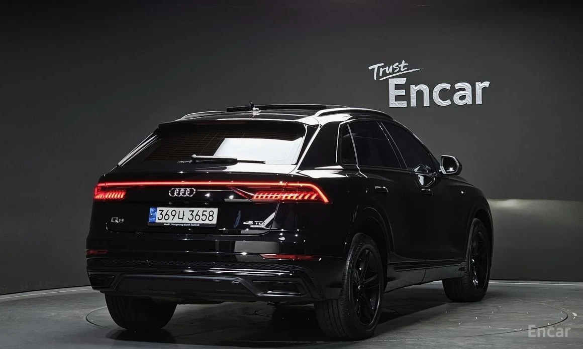 Audi Q8, снимка 2 - Автомобили и джипове - 54666488