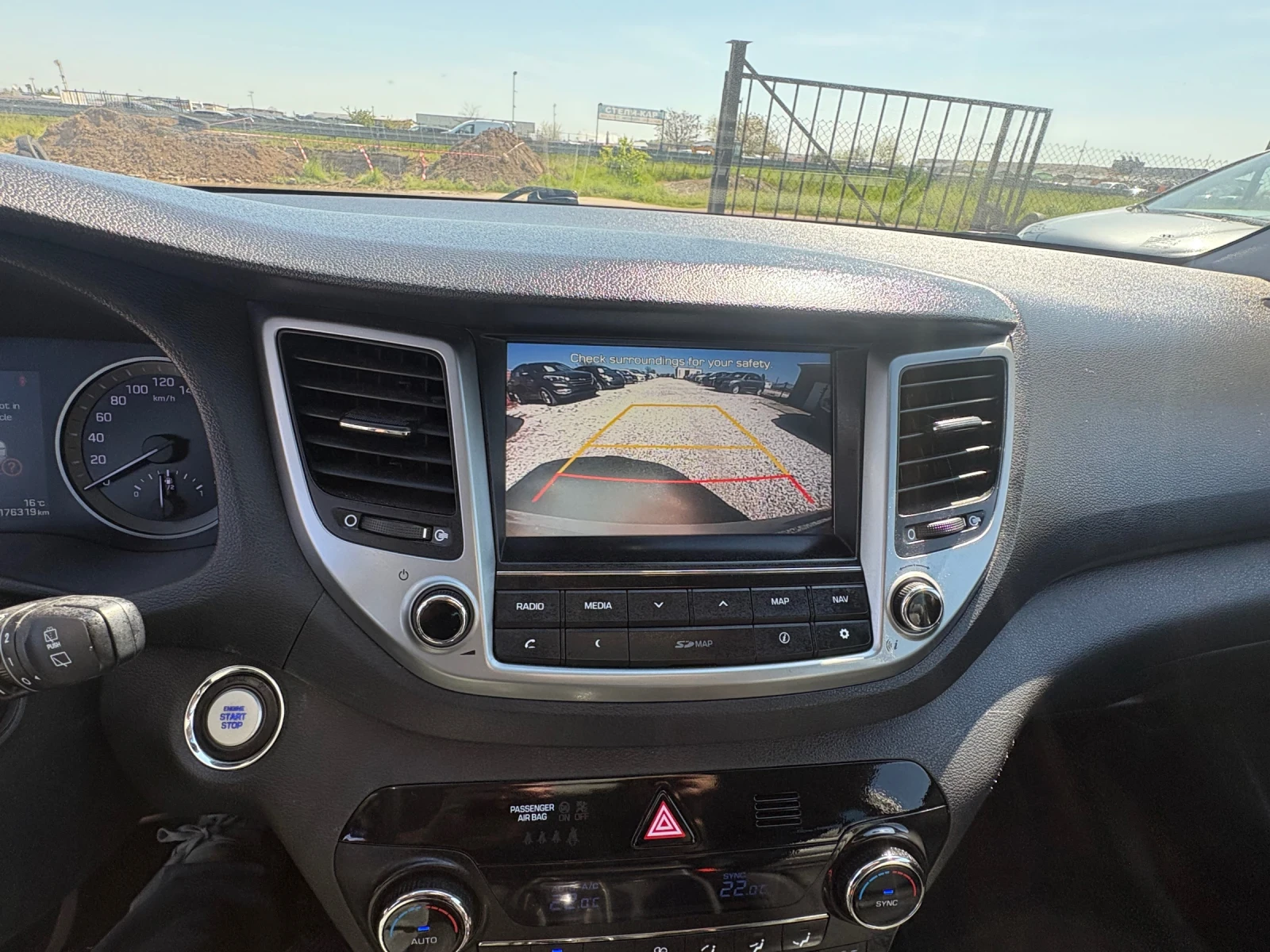Hyundai Tucson, снимка 15 - Автомобили и джипове - 54693388