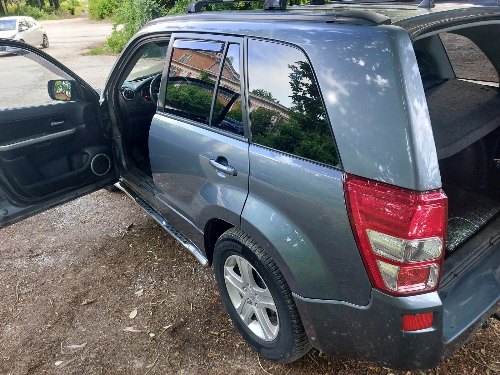 Suzuki Grand vitara, снимка 9 - Автомобили и джипове - 54842187